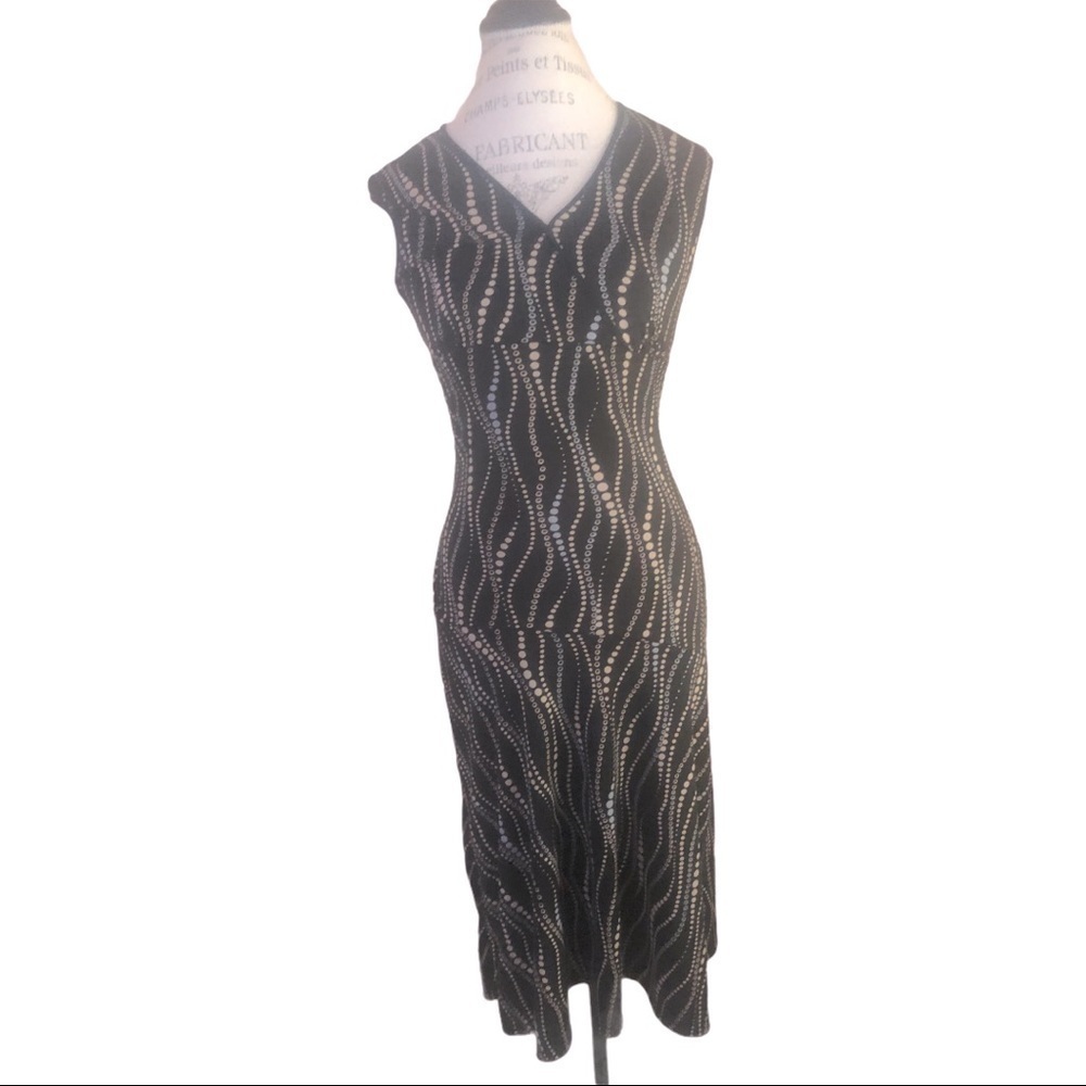 Women’s Simmer Dress size S in Excellent Used Condition